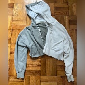Two tone zip up